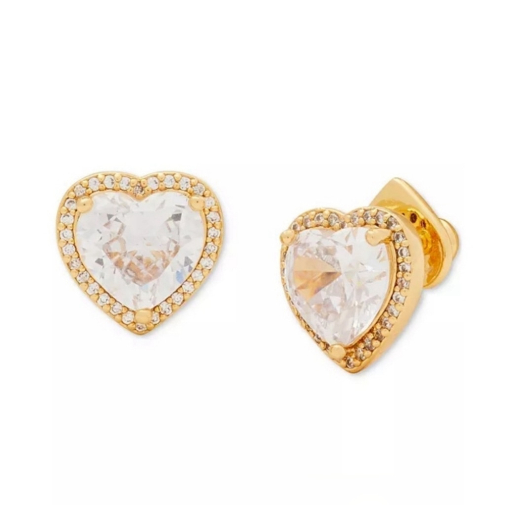 Kate Spade NIB My Love Custom Heart Shaped Stud Earring. Gift ready 🎁✨️